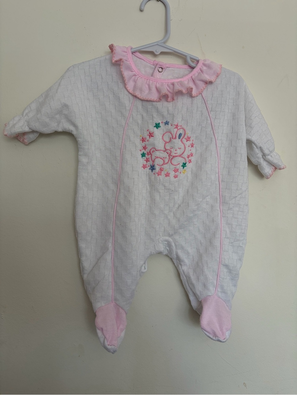 Vintage 90s Baby Girl Pink Bunny Footed Sleeper Quilted Ruffle Collar 6-12M